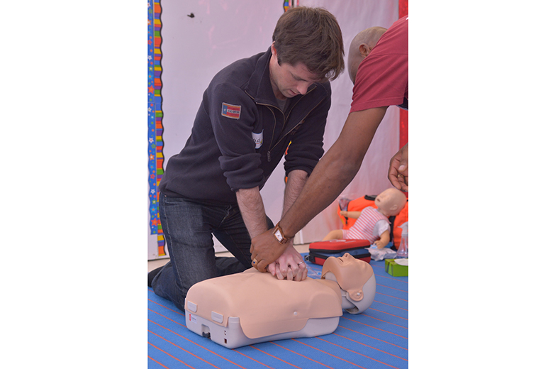 Emergency first response courses