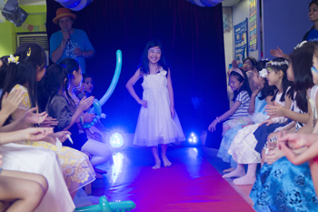 Fashion Show Party/Tweens​